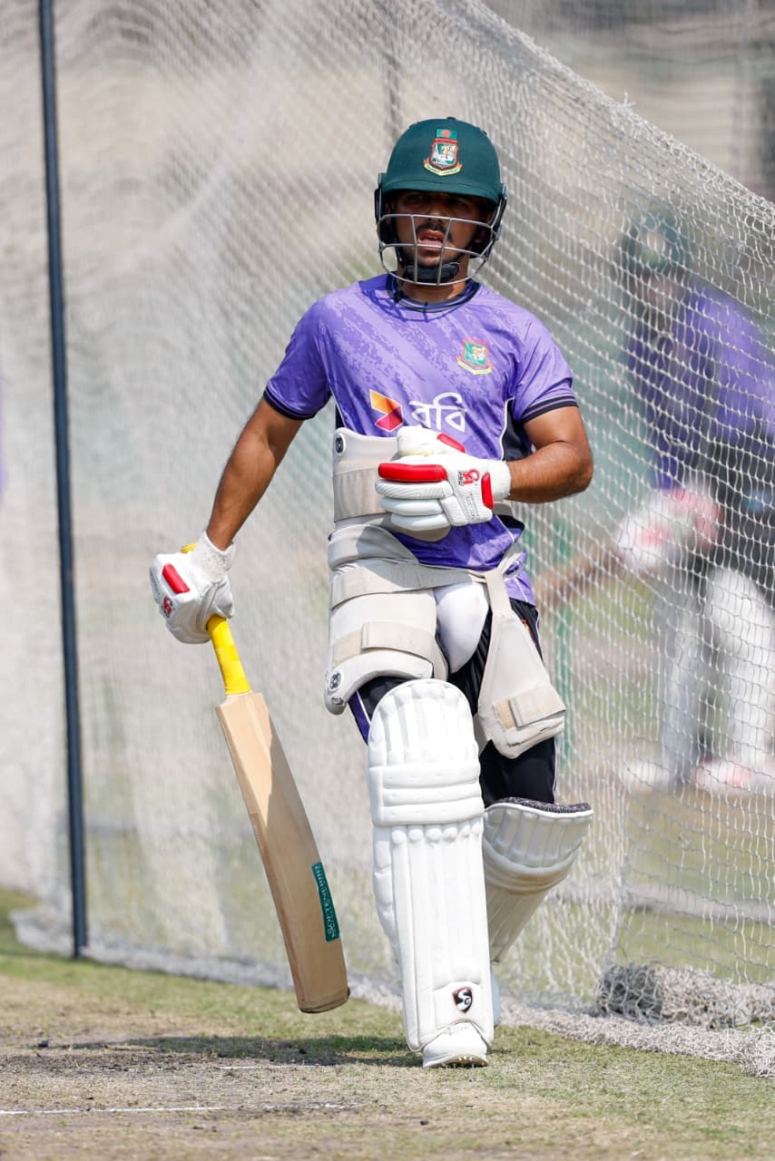 Mominul getting ready for Mirpur test ©BDCricTime