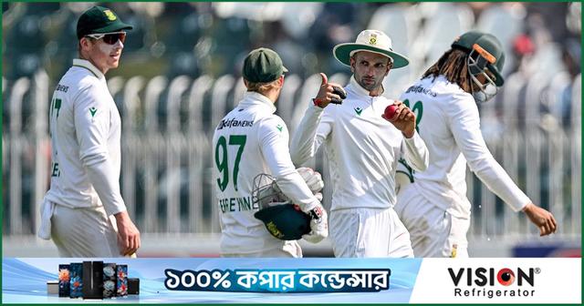 মহারাজের '৭' উইকেট, স্টাবসের ব্যাটে জবাব দিচ্ছে দক্ষিণ আফ্রিকা