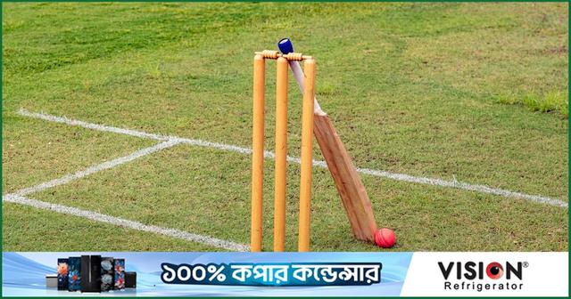 ভারতে দলে জায়গা না পাওয়ায় কোচকে মারধর, মাথায় ২০ সেলাই