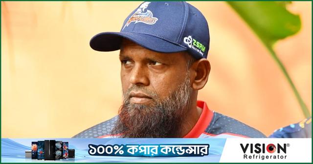 একই উইকেটে টানা খেলা নিয়ে রাজিনের প্রশ্ন