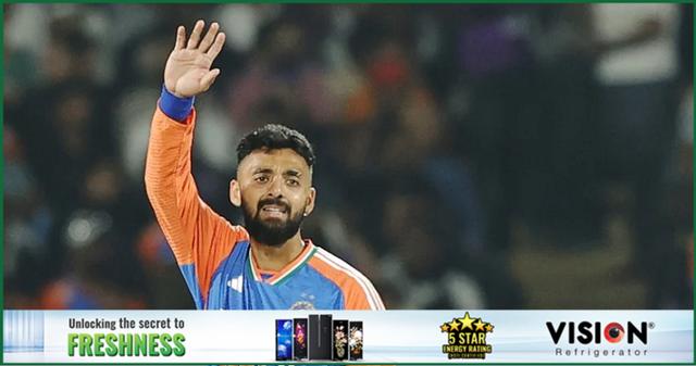 একাগ্র বরুণকে হারাতে দেয়নি ভারতের ঘরোয়া ক্রিকেট