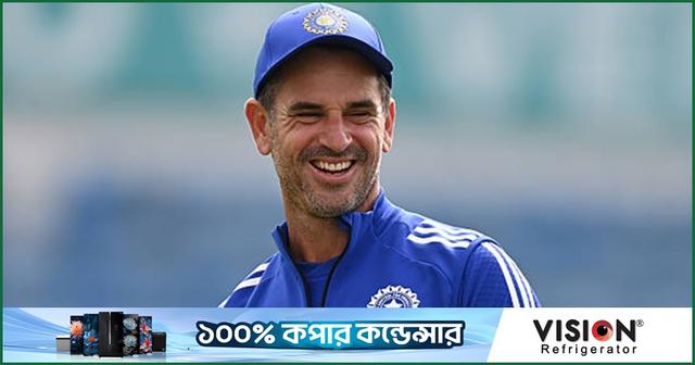 ভারতের কোচের পদ ছাড়তে চান টেন ডেসকাট
