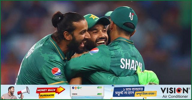 পাকিস্তান দলে ইমাদের প্রয়োজনীয়তা তুলে ধরলেন শাদাব