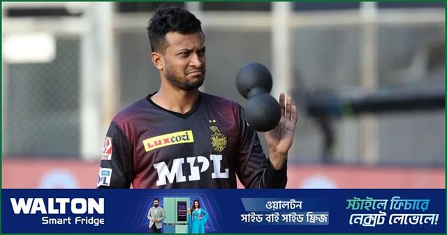 আইপিএলে হেসেখেলে হচ্ছে রান তাড়া, নাখোশ সাকিব