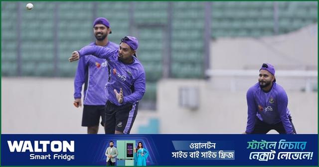 ভালো খেলে লিটনকে 'প্রতিদান' দেওয়ায় তৃপ্তি শামীমের